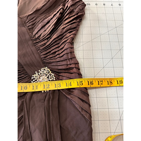 Tadashi Collection Brown Evening‎ Gown Maxi Dress Pleated Rhinestone Formal - Picture 12 of 14